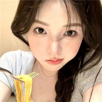 大汉巾帼